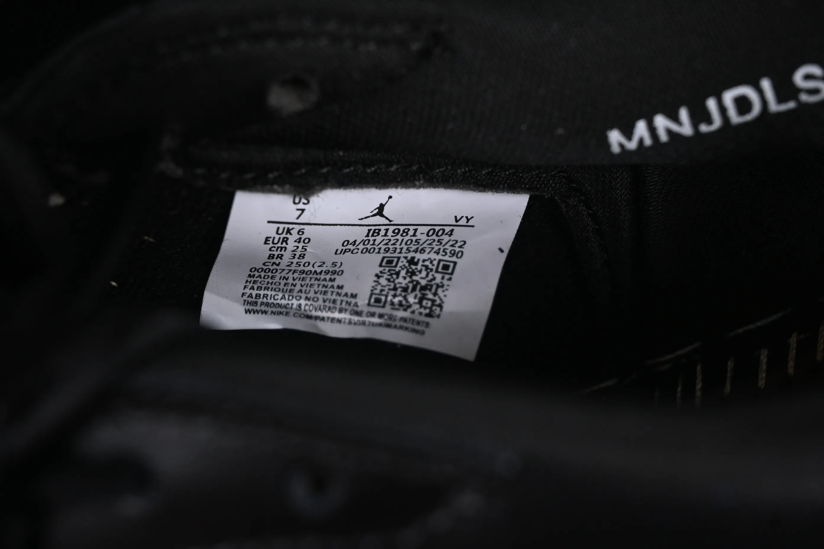 All categories Air Jordan Jordan series basketball shoes Air Jordan 1 Low Air Jordan 1 Low AJ1 Joe 1 black and blue low-top cultural and casual sneakers IB1981-004
